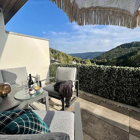 Wohnen Im Schwarzwald Mit Panoramablick Apartamento Bad Herrenalb Exterior foto